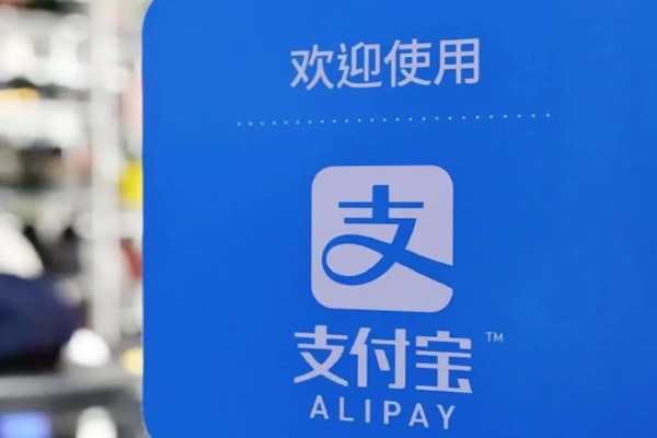 想找人聊天应该去那个APP？